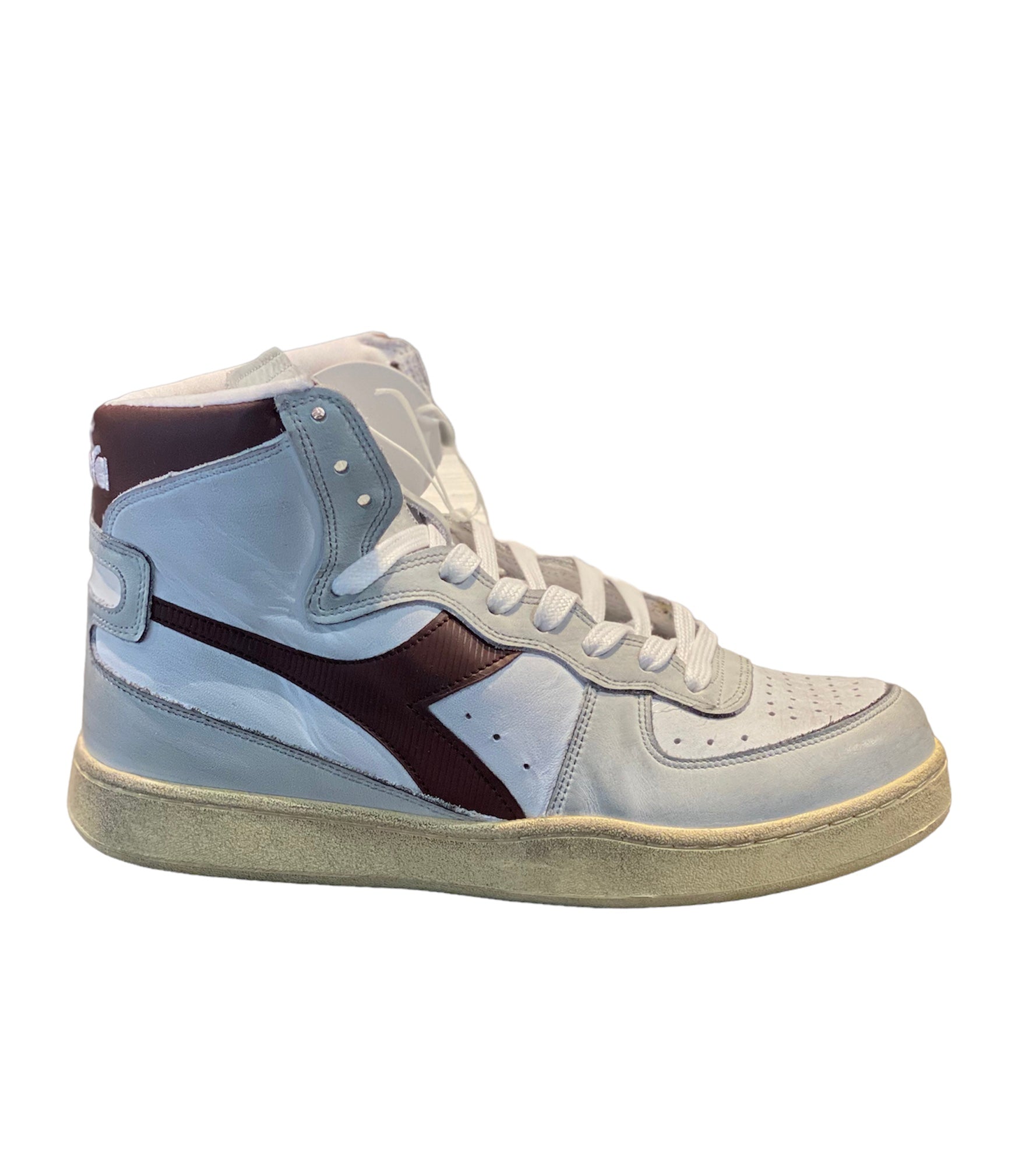 Sneaker Diadora 8252